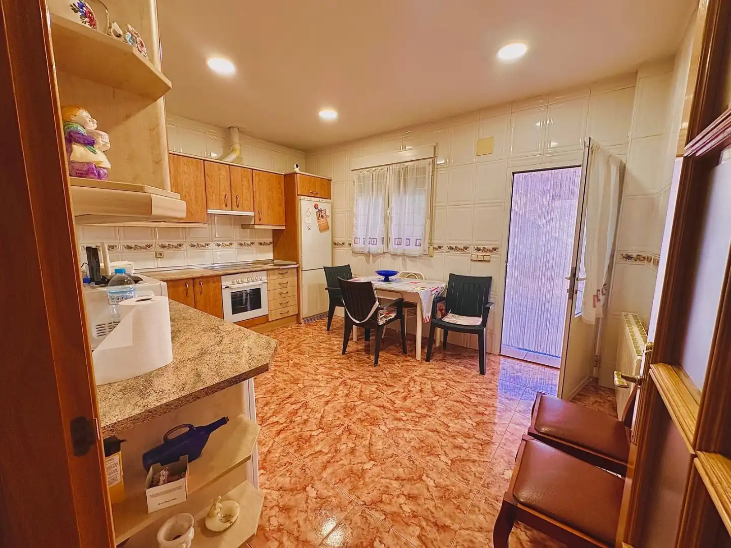 Wohnung zum Verkauf in Calle Quirós, 7, Ajofrín Küche von Wohnung zum Verkauf in Ajofrín mit Privatgarten, Terrasse und Abstellraum