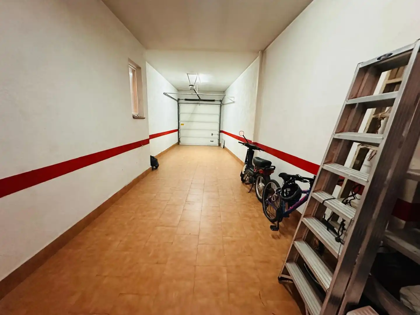 Wohnung zum Verkauf in Calle Quirós, 7, Ajofrín Wohnung zum Verkauf in Ajofrín mit Privatgarten, Terrasse und Abstellraum