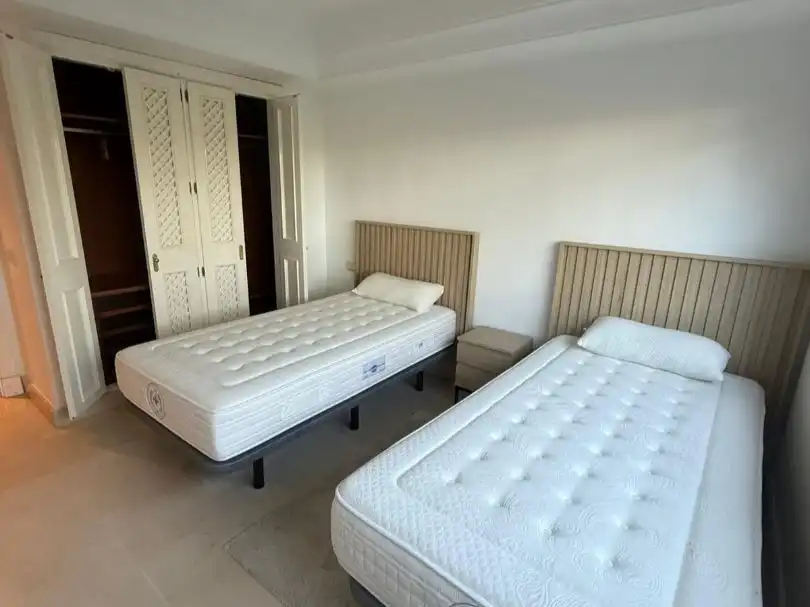 Flat for rent in Urbanización la Alzambra, 1, Puerto Banús Flat for rent in Urbanización la Alzambra, 1, Puerto Banús