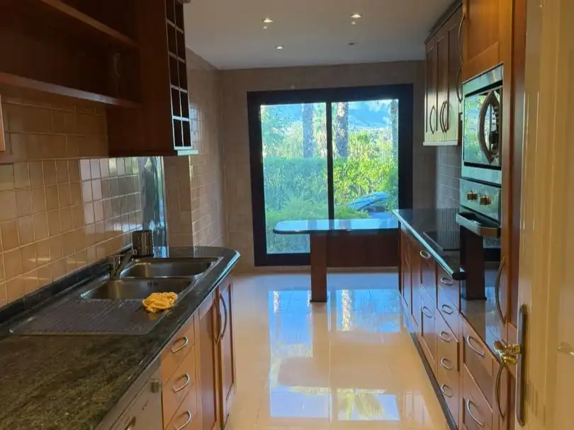 Flat for rent in Urbanización la Alzambra, 1, Puerto Banús Flat for rent in Urbanización la Alzambra, 1, Puerto Banús