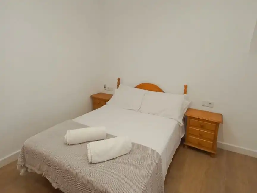 Estudi de lloguer a Calle Sánchez de Feria, 5, Zona Centro Dormitori de Estudi de lloguer en Córdoba amb Aire condicionat, Calefacció i Parquet