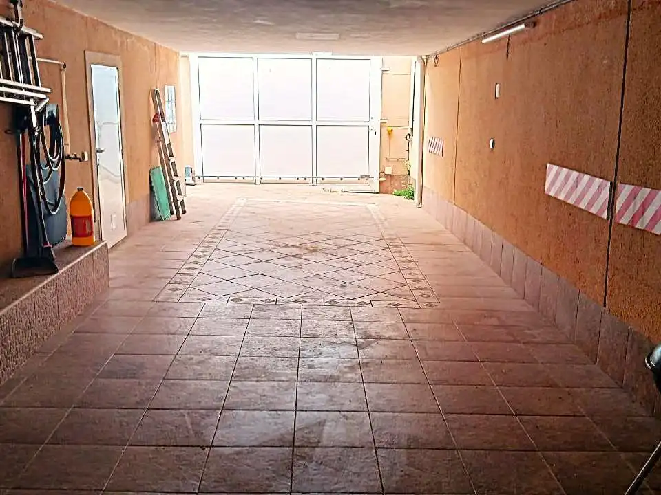 Casa adosada en venda en Orihuela amb Aire condicionat, Calefacció i Traster