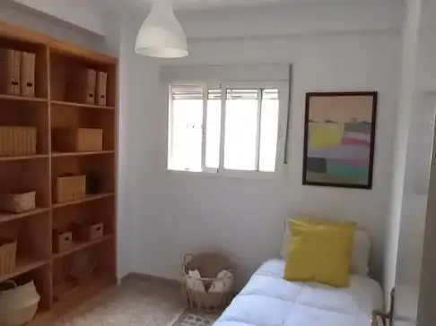 Bedroom of Flat for rent in Sevilla  with Air Conditioner, Heating and Furnished