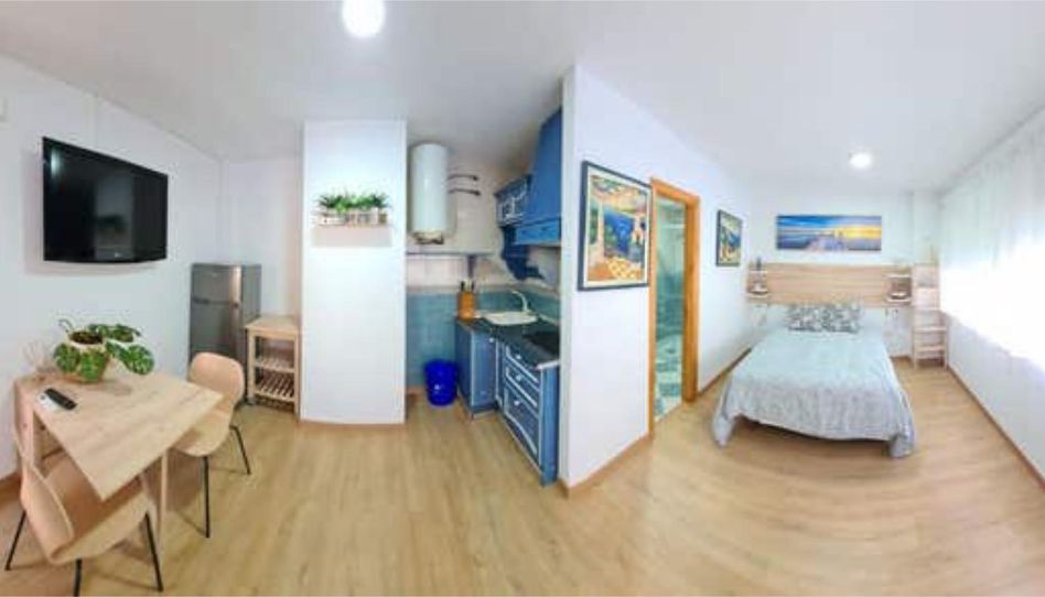 Estudio de alquiler en La Carihuela - Los Nidos, Torremolinos - imagen 1 Foto 1 de Estudio de alquiler en La Carihuela - Los Nidos, Torremolinos