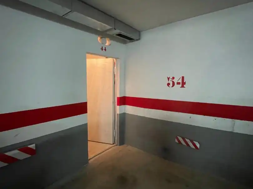 Piso en venta en Huesca con Aire acondicionado, Calefacción y Parquet