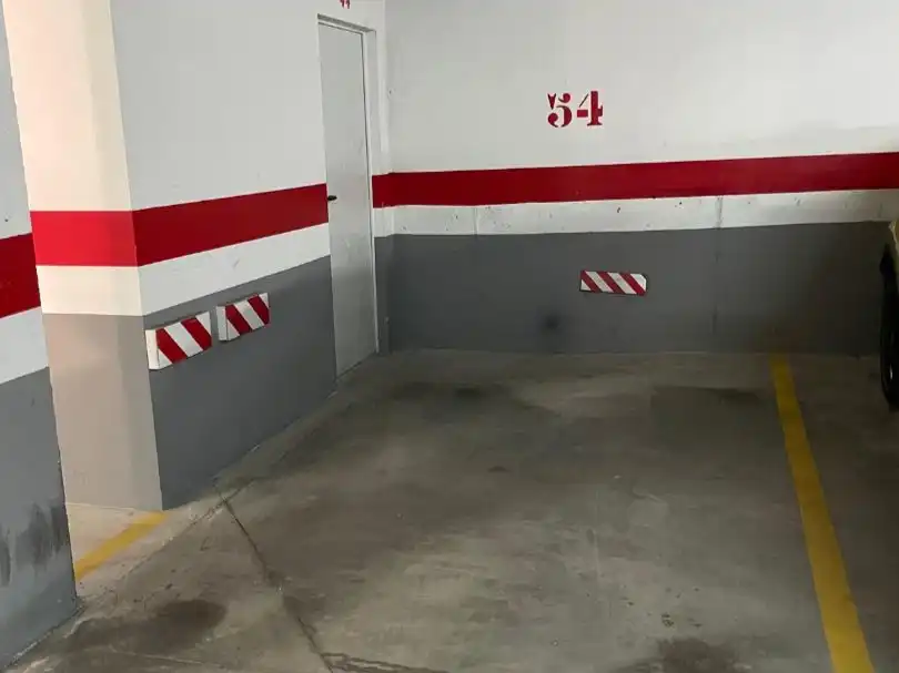 Parking de Piso en venta en Huesca con Aire acondicionado, Calefacción y Parquet