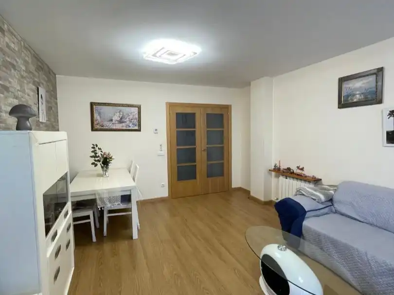 Sala de estar de Piso en venta en Huesca con Aire acondicionado, Calefacción y Parquet