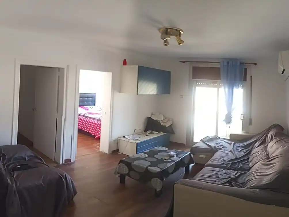 Pis en venda a Carrer Viver, 26, Can Sant Joan Sala d'estar de Pis en venda en Montcada i Reixac amb Balcó