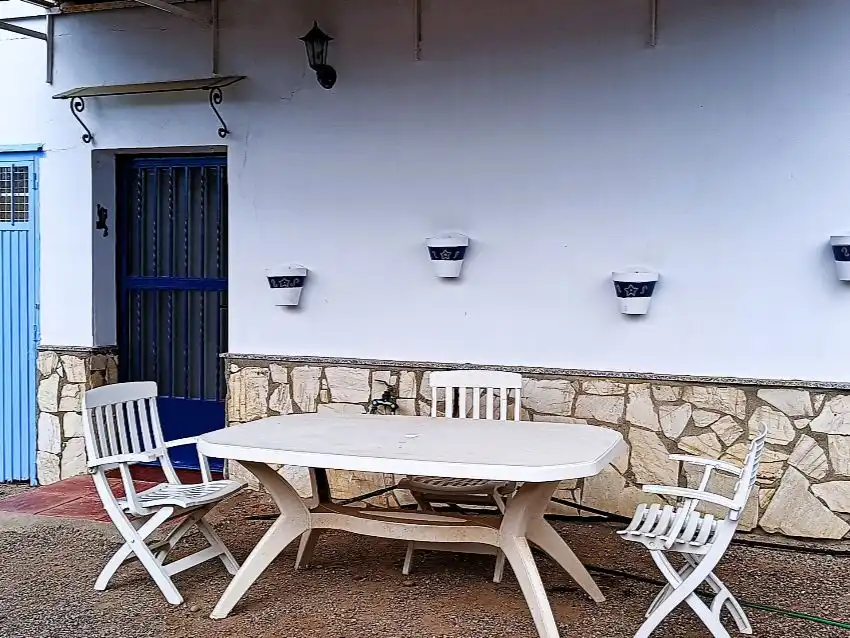 Piso en venta en C.gata, 94, Pozo de los Frailes - Presillas - Albaricoques Terraza de Piso en venta en Níjar con Aire acondicionado, Calefacción y Jardín privado