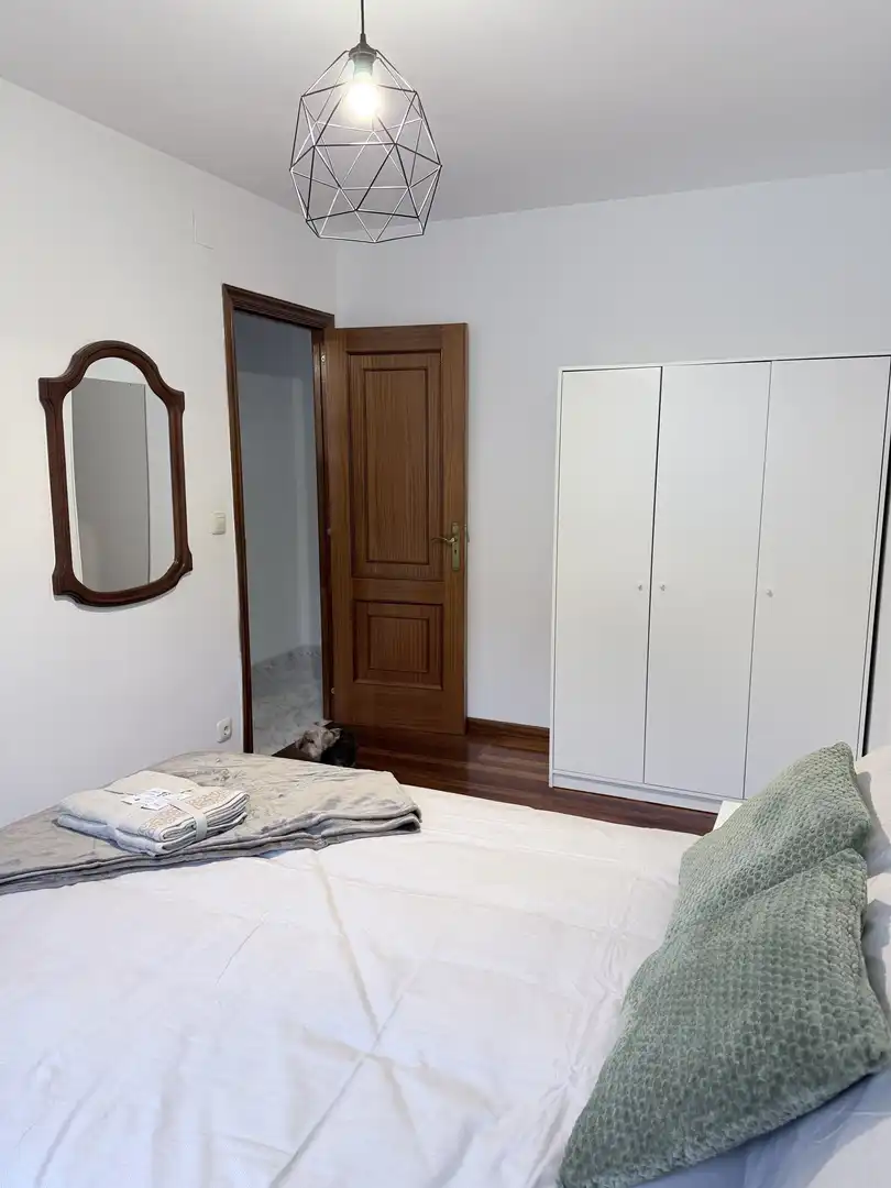 Pis de lloguer a Rúa Tiro Naval Janer, 6, Marín Dormitori de Pis de lloguer en Marín amb Calefacció, Parquet i Traster