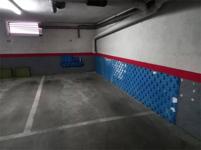 Garaje en Alquiler en Palomeras Bajas