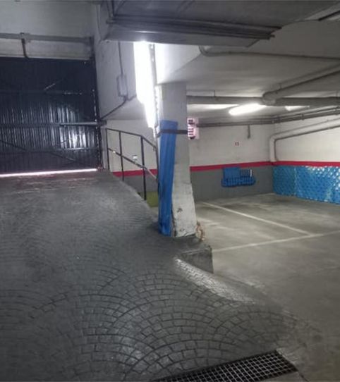 Photo 2 of Garage for rent in Palomeras Bajas, Madrid Capital