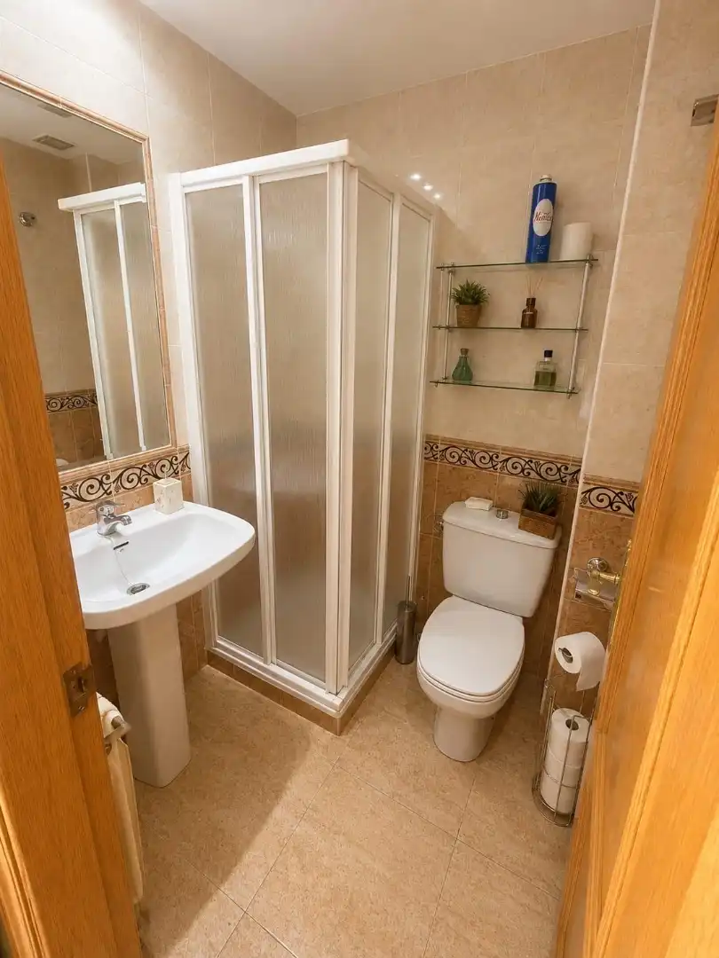 Piso en venta en Calle de Muniesa, 2, Oliver Baño de Piso en venta en Zaragoza con Aire acondicionado, Calefacción y Parquet