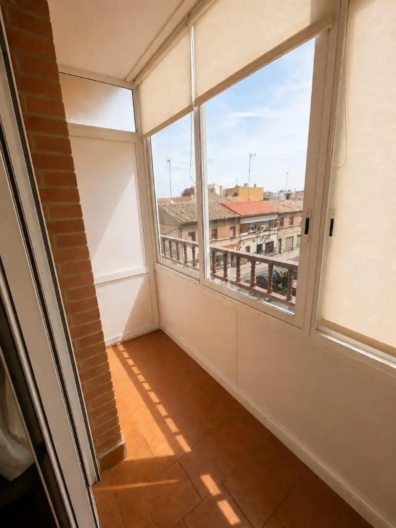 Piso en venta en Calle de Muniesa, 2, Oliver Terraza de Piso en venta en Zaragoza con Aire acondicionado, Calefacción y Parquet