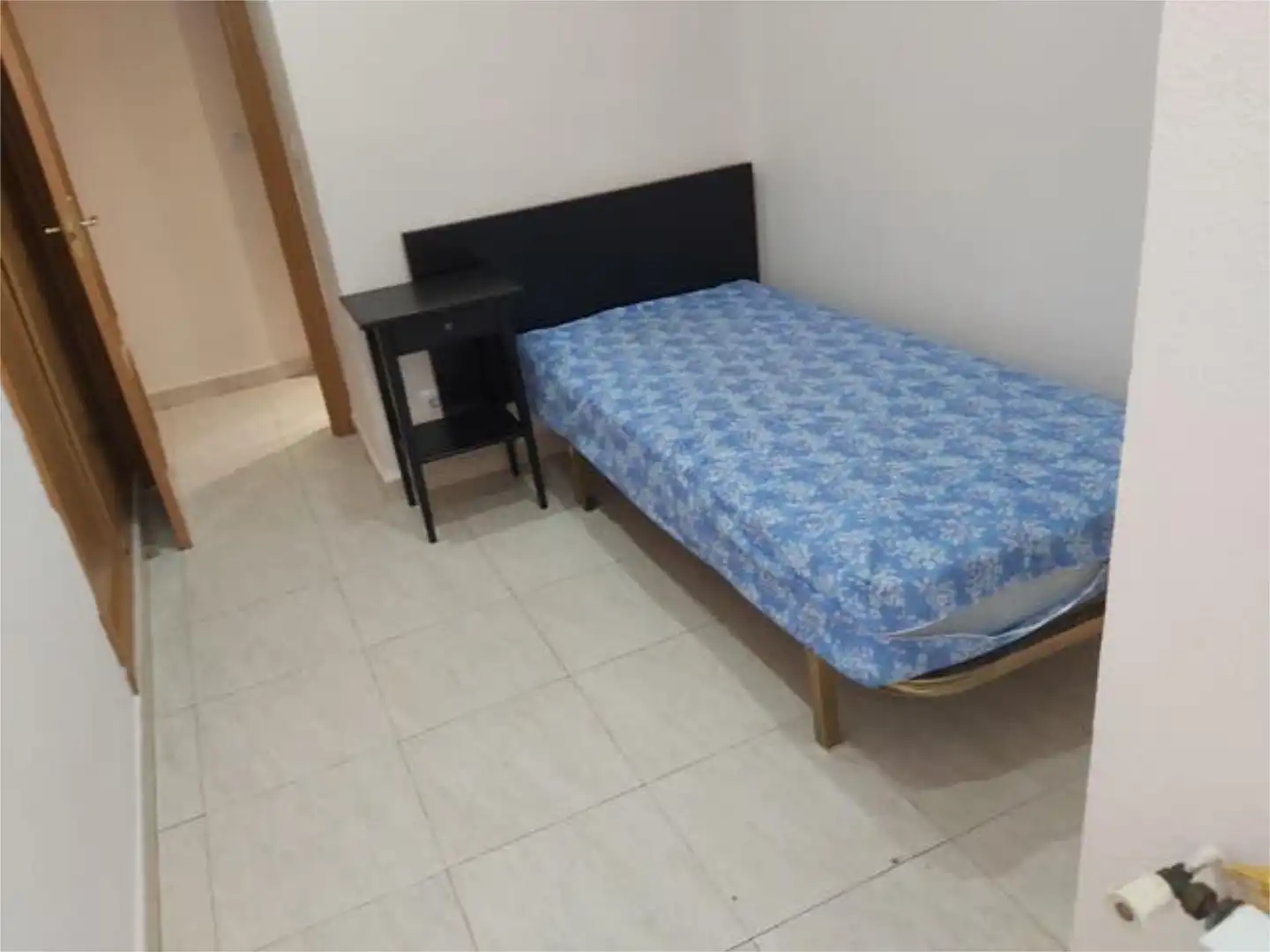 Bedroom of Flat for rent in Madrid  with Heating, Terrace and Furnished