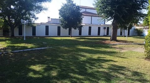 Casa o chalet en venta en Calle el Abedul, 10, Aguilar de la Frontera, Córdoba - imagen 4 Foto 4 de Casa o chalet en venta en Calle el Abedul, 10, Aguilar de la Frontera, Córdoba