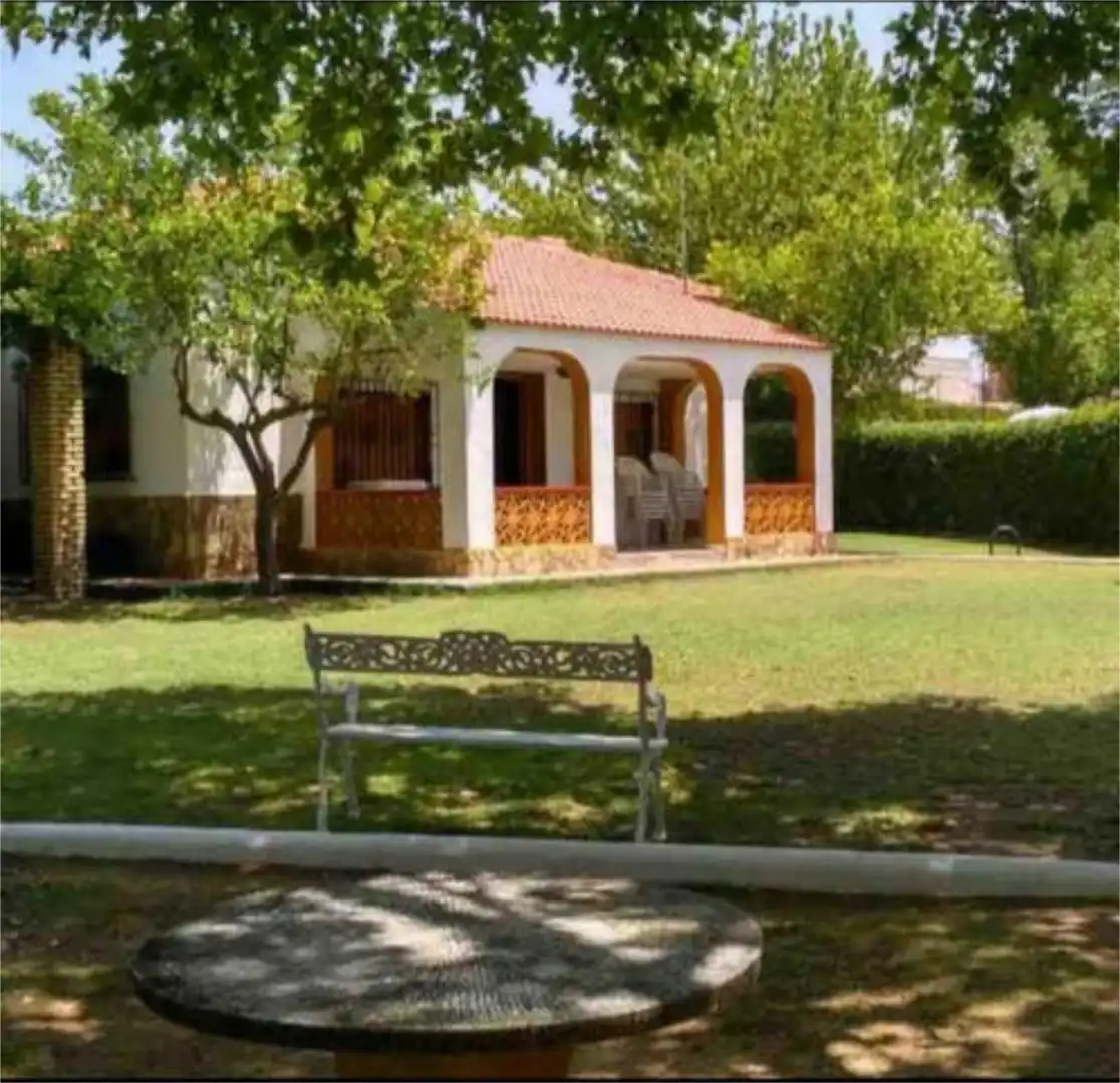 Detached homes for sale in Aguilar de la Frontera Garden of Detached homes for sale in Aguilar de la Frontera with Private garden, Storage room and Swimming Pool