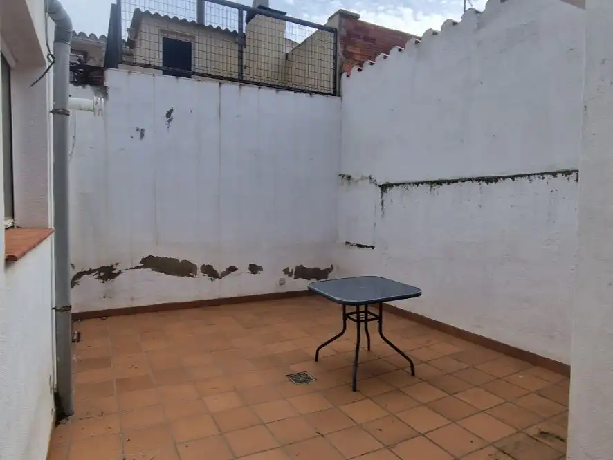Terrasse von Einfamilien-Reihenhaus zum Verkauf in El Pla de Santa Maria mit Heizung, Terrasse und Abstellraum
