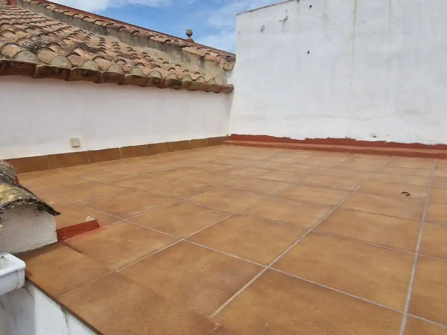 Terrasse von Einfamilien-Reihenhaus zum Verkauf in El Pla de Santa Maria mit Heizung, Terrasse und Abstellraum