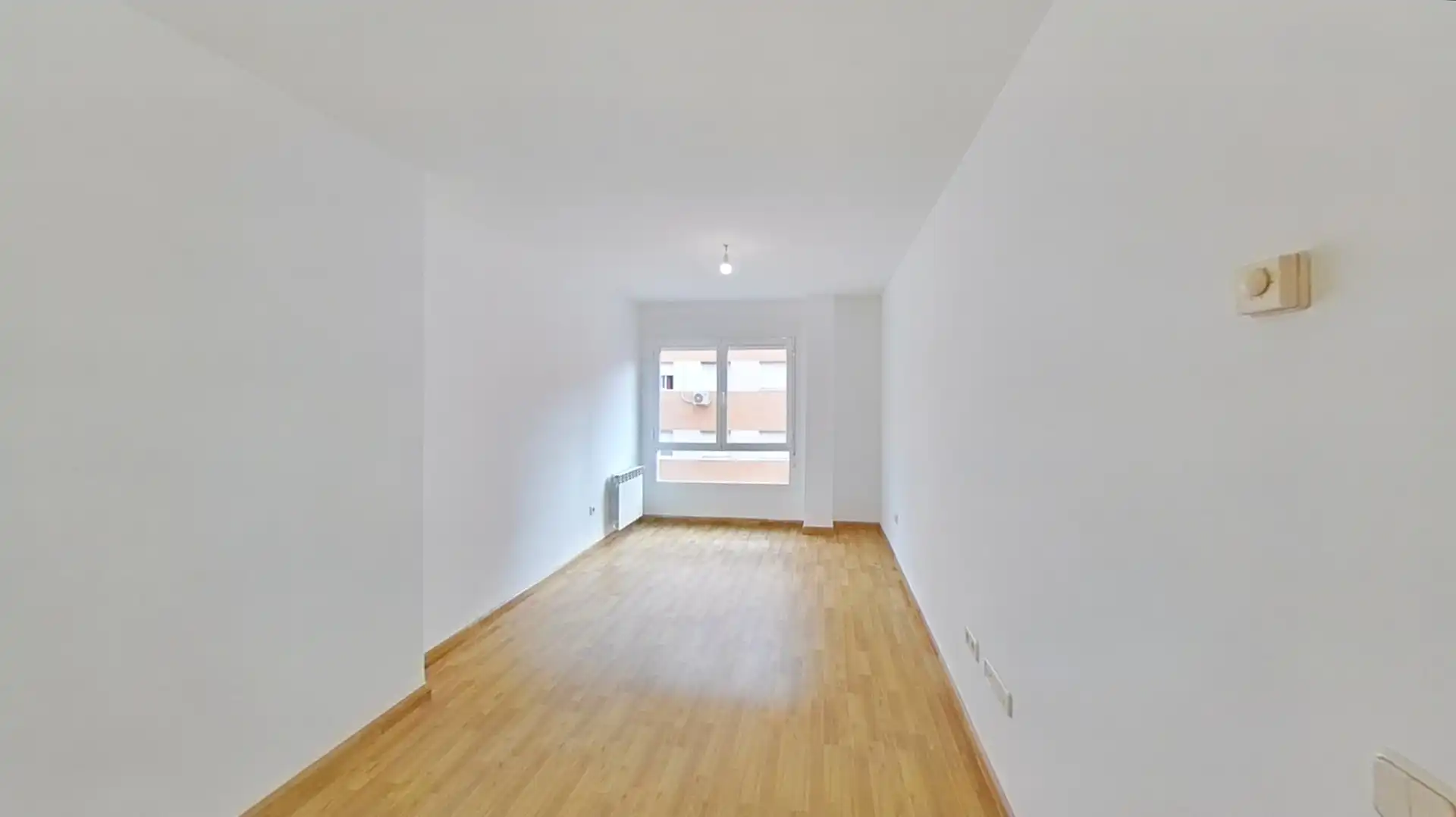 Sala de estar de Piso de alquiler en Parla con Calefacción, Parquet y Terraza