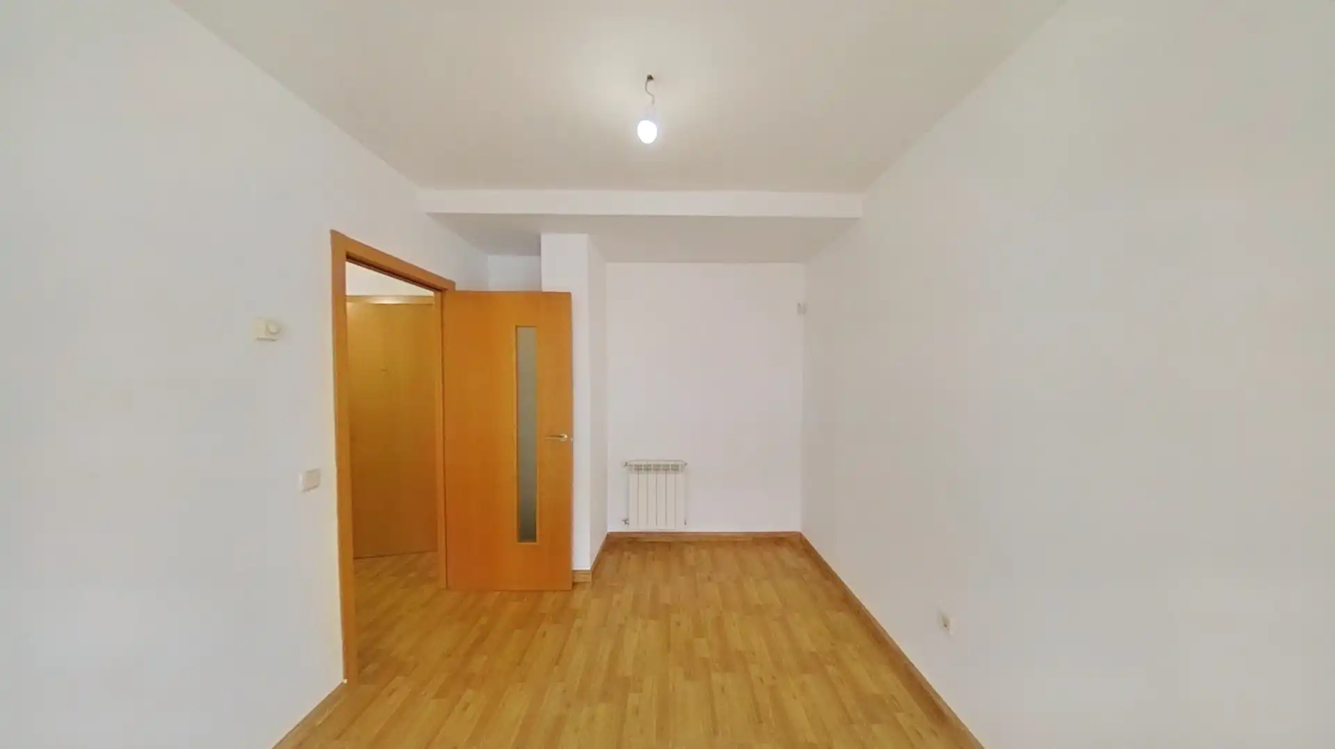 Piso de alquiler en Parla con Calefacción, Parquet y Terraza