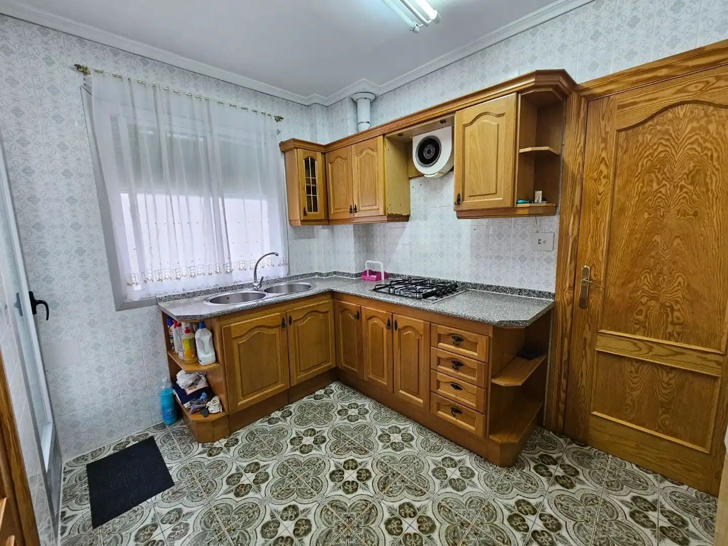 Küche von Wohnung zur untervermieten in Albacete mit Klimaanlage, Heizung und Möbliert
