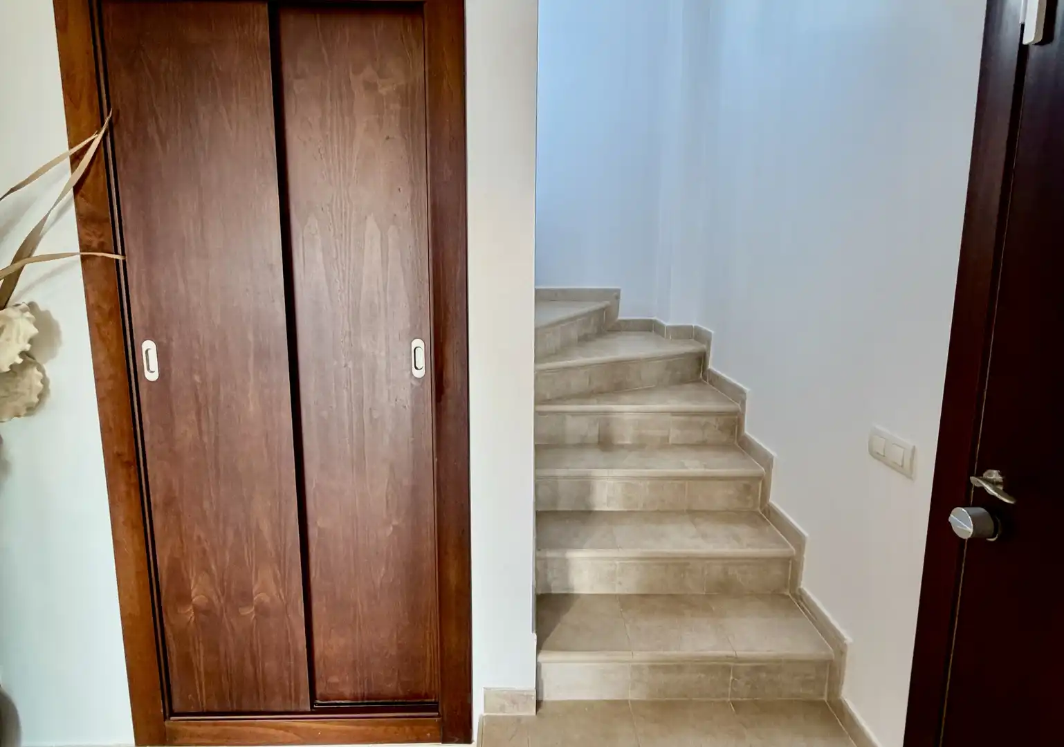 Duplexes for sale in Alto de los Monteros Duplexes for sale in Marbella with Air Conditioner, Terrace and Storage room