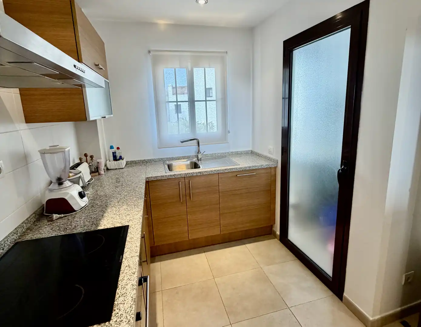Duplexes for sale in Alto de los Monteros Kitchen of Duplexes for sale in Marbella with Air Conditioner, Terrace and Storage room