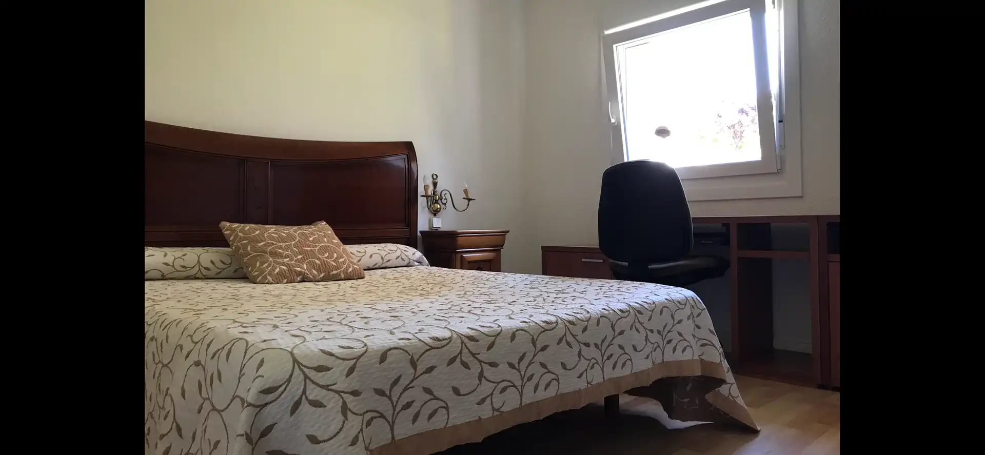 Pis de lloguer a Aizkorri Kalea, 36, Antiguo Dormitori de Pis de lloguer en Donostia - San Sebastián amb Calefacció, Parquet i Traster