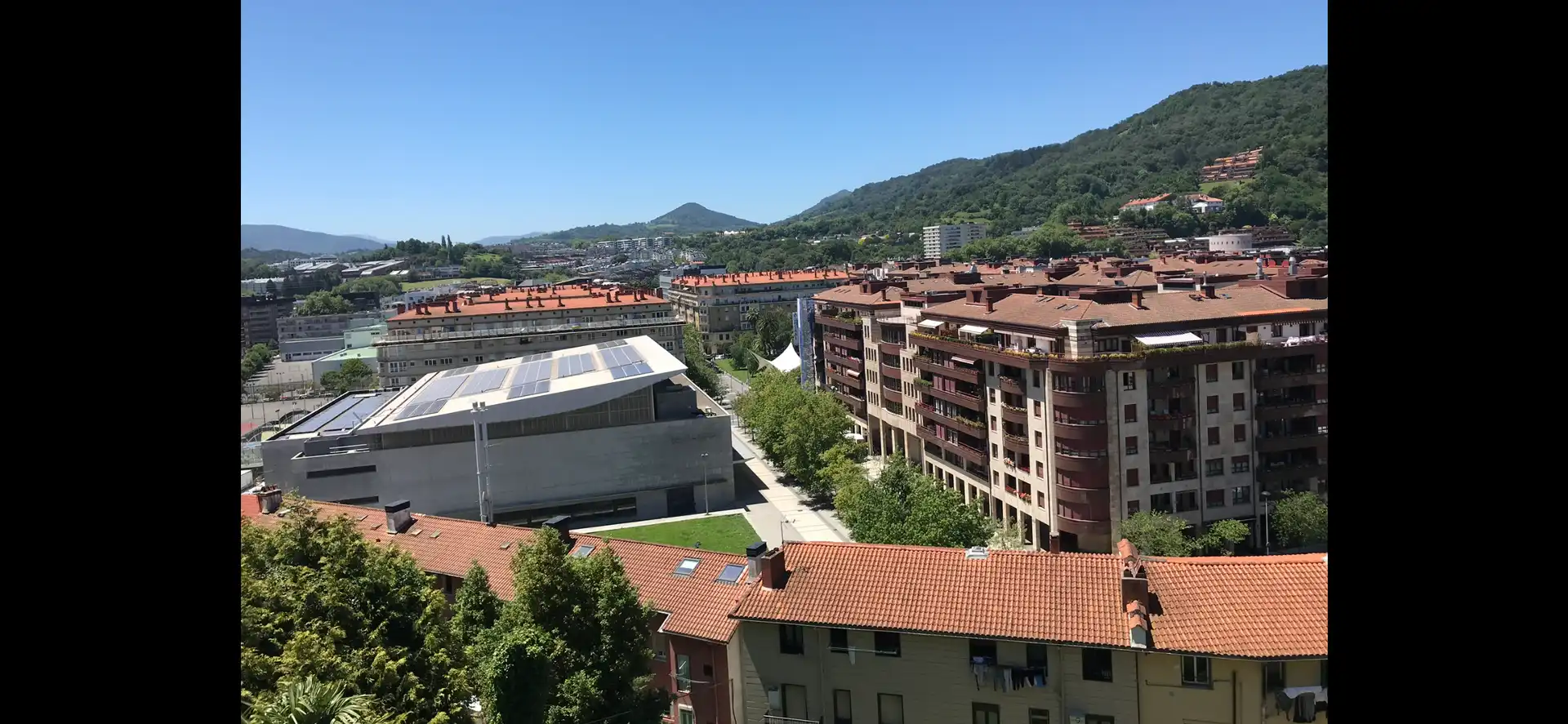 Pis de lloguer a Aizkorri Kalea, 36, Antiguo Vista exterior de Pis de lloguer en Donostia - San Sebastián amb Calefacció, Parquet i Traster