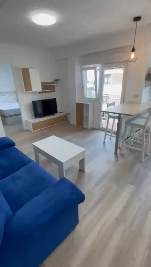 Living room of Flat for sale in Oviedo   with Terrace and Balcony