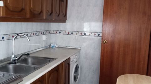 Foto 2 de Piso en venta en Calle Venero, 51, Valdecaballeros, Badajoz