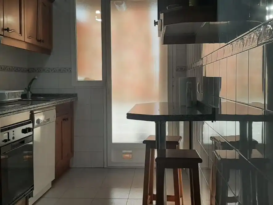 Pis en venda a Calle Julio Cienfuegos Linares, 23, Avenida Elvas Cuina de Pis en venda en Badajoz amb Aire condicionat, Jardí privat i Traster