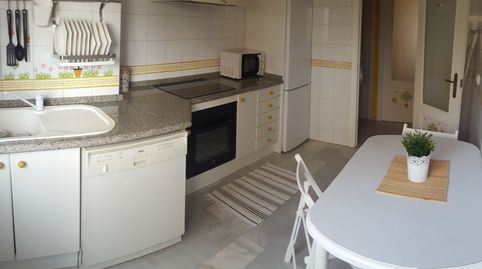 Flat for sale in Calle Guadalimar, 8, Pedro Salvador - Las Palmeritas, Sevilla Capital - image 2 Photo 2 of Flat for sale in Calle Guadalimar, 8, Pedro Salvador - Las Palmeritas, Sevilla Capital