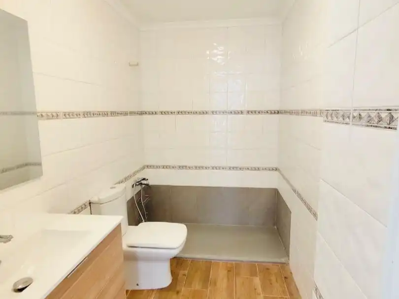 Flat for sale in Calle de Pi y Margall, 44, Alcaravaneras Flat for sale in Calle de Pi y Margall, 44, Alcaravaneras