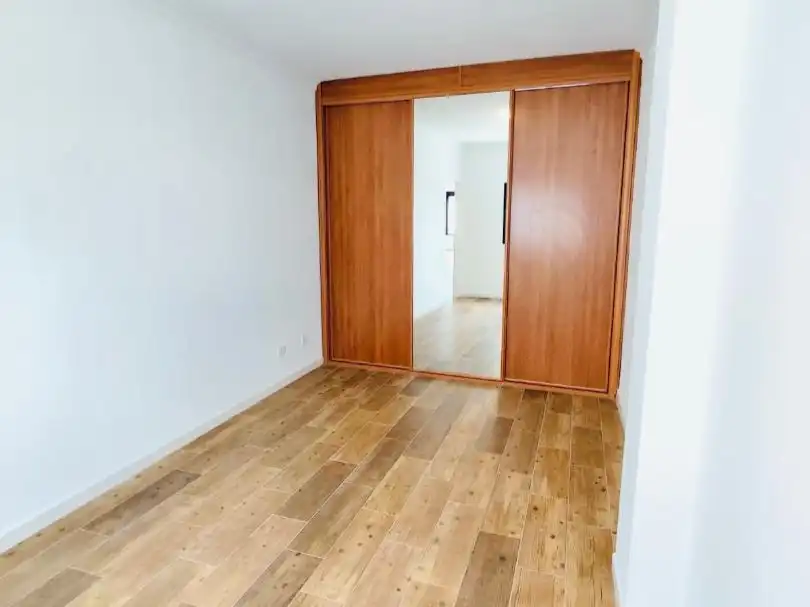 Flat for sale in Calle de Pi y Margall, 44, Alcaravaneras Flat for sale in Calle de Pi y Margall, 44, Alcaravaneras