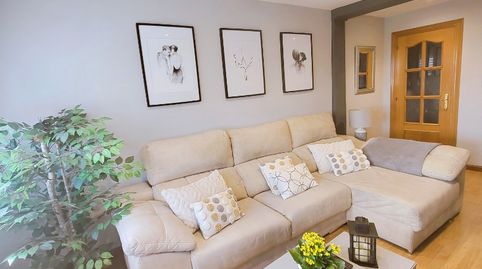 Foto 2 de Piso en venta en Lugar Miranda, 103, El Carbayedo - El Quirinal, Avilés