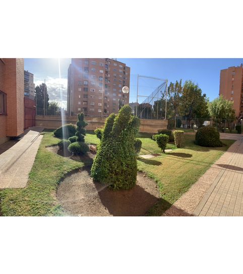 Foto 2 de Piso de alquiler en Calle de Argentina, 16, Valleaguado - La Cañada, Coslada