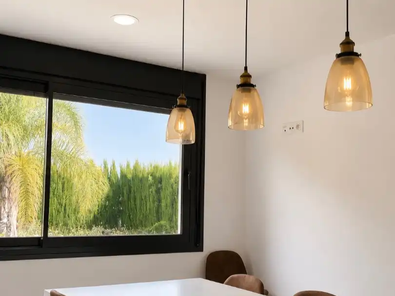 Casa o chalet en venta en Calle Lavanda, 8, La Conarda - Montesano Comedor de Casa o chalet en venta en Bétera con Aire acondicionado, Terraza y Piscina