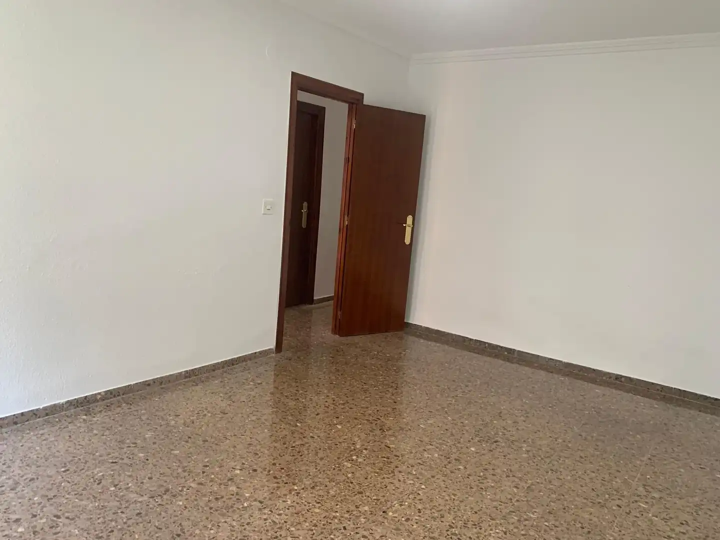 Wohnung zum Verkauf in Carrer L'alcalatén, 5b, Poble Nou Schlafzimmer von Wohnung zum Verkauf in Torrent mit Klimaanlage, Terrasse und Balkon