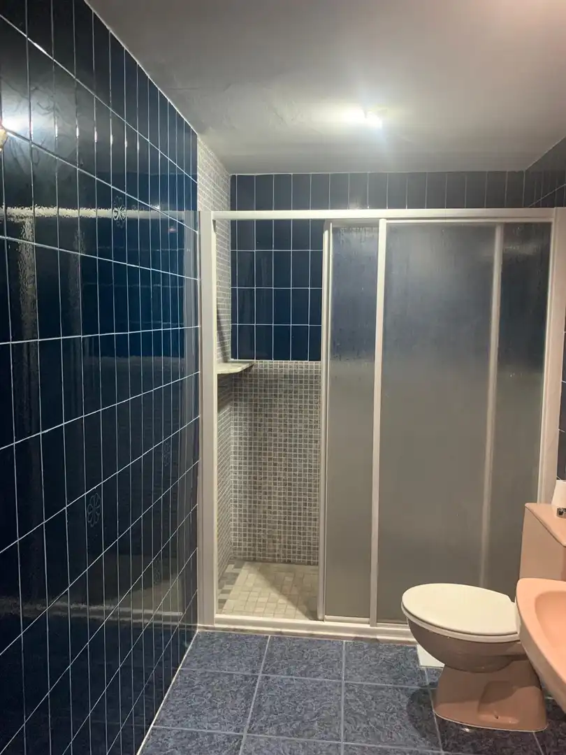 Wohnung zum Verkauf in Carrer L'alcalatén, 5b, Poble Nou Badezimmer von Wohnung zum Verkauf in Torrent mit Klimaanlage, Terrasse und Balkon