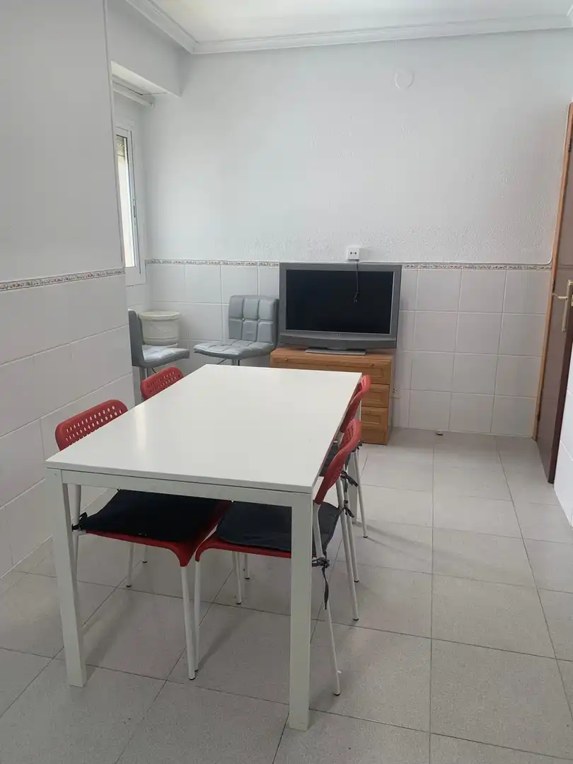 Wohnung zum Verkauf in Carrer L'alcalatén, 5b, Poble Nou Esszimmer von Wohnung zum Verkauf in Torrent mit Klimaanlage, Terrasse und Balkon