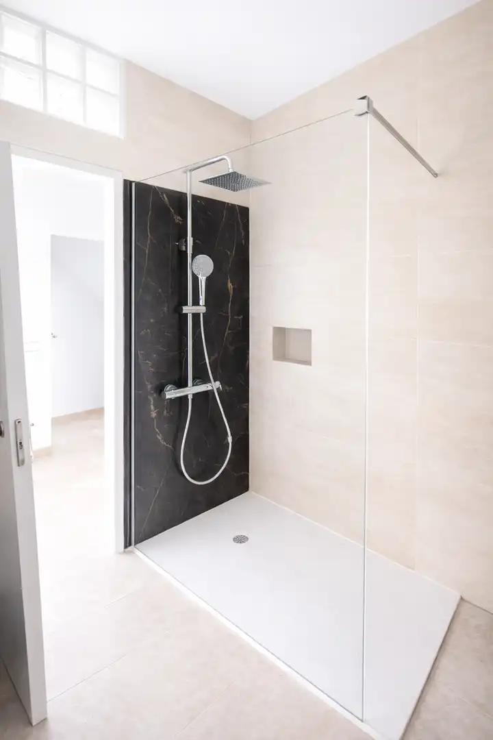 Baño de Piso en venta en Hermigua