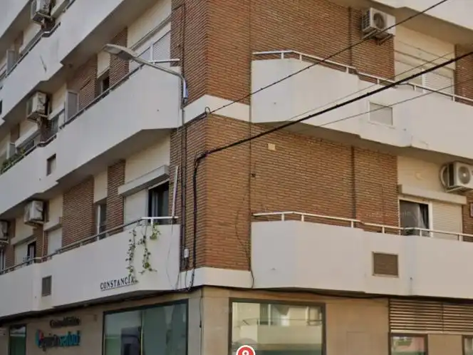 Vista exterior de Pis de lloguer en Sevilla amb Aire condicionat, Calefacció i Terrassa