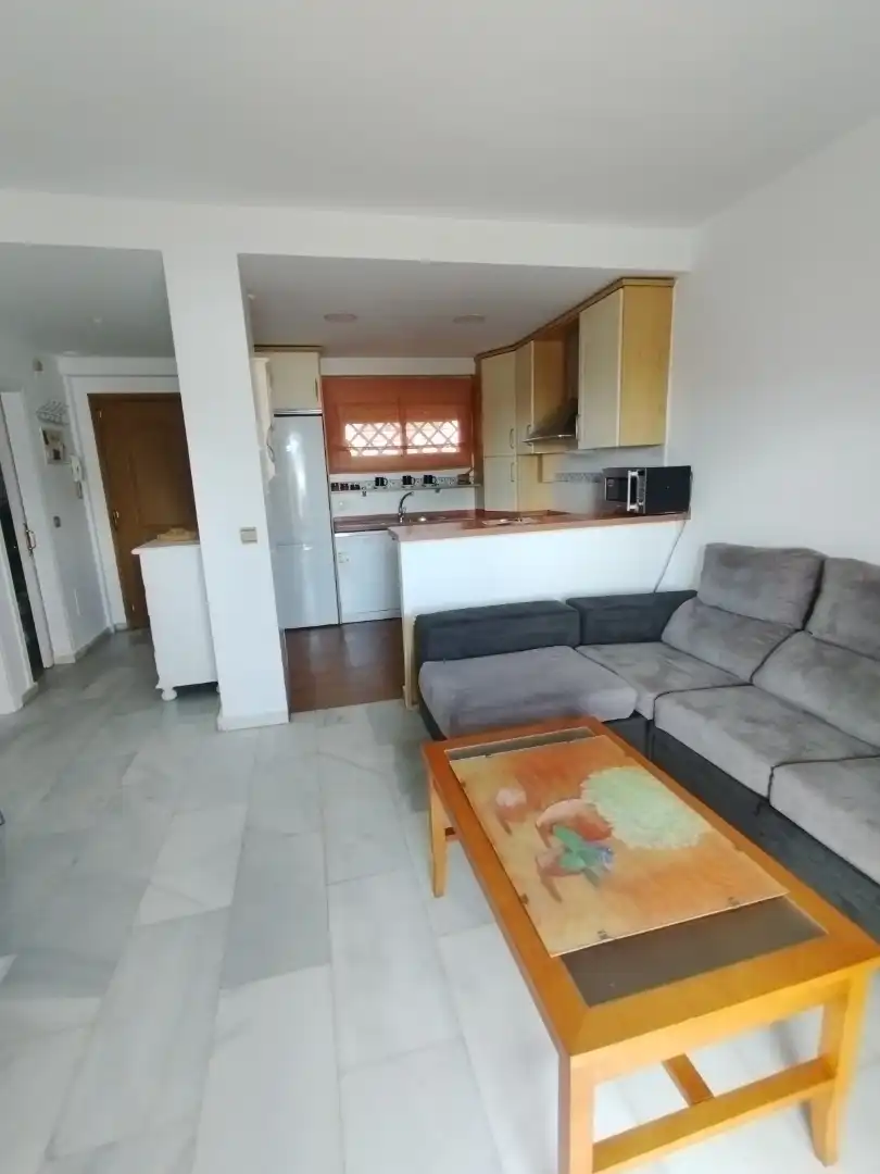 Apartamento de alquiler en Costa Getares-Playa, San García