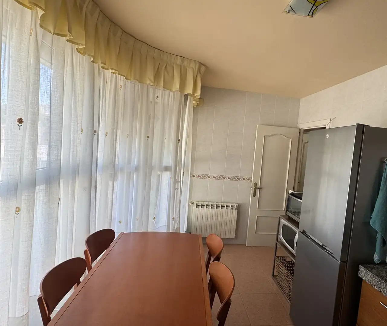 Menjador de Casa o xalet en venda en Villarrubio amb Calefacció, Jardí privat i Terrassa
