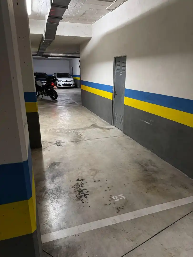 Garage zur Miete in Carrer del Donant, 3, Villafranqueza Parkplatz von Garage zur Miete in Alicante / Alacant