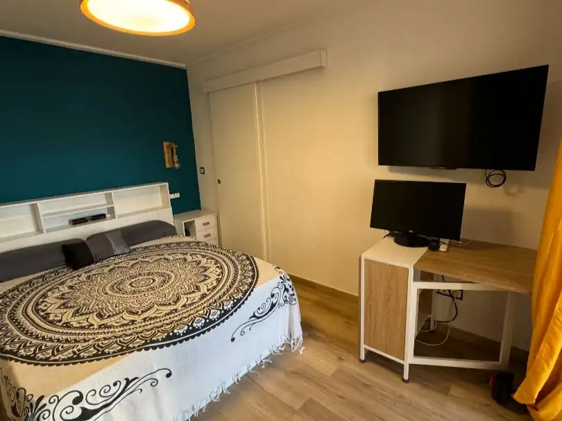 Schlafzimmer von Wohnung zum Verkauf in Torrevieja mit Klimaanlage, Privatgarten und Terrasse