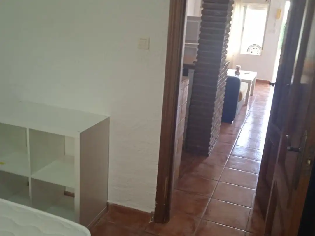 Einfamilien-Reihenhaus zur Miete in Avenida de los Arcos, 2, El Romeral - Peñón de Zapata Einfamilien-Reihenhaus zur Miete in Alhaurín de la Torre mit Klimaanlage, Heizung und Terrasse