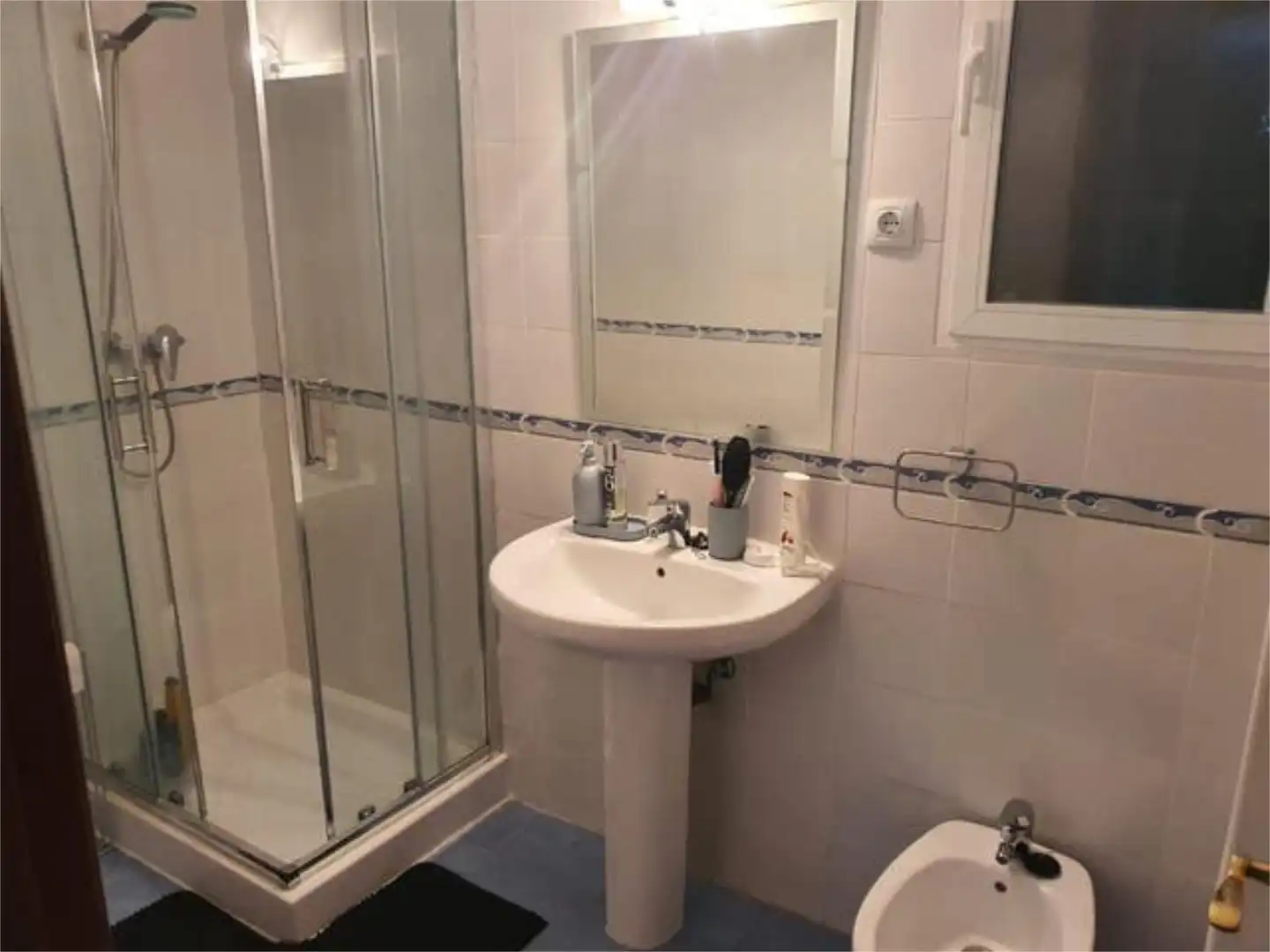 Flat for sale in Val Bathroom of Flat for sale in Alcalá de Henares